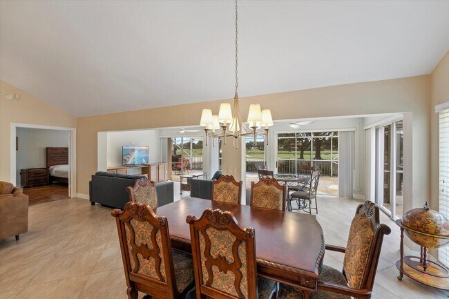 Building Photo - 2320 Saratoga Bay Dr