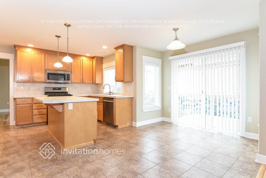 Building Photo - 17114 139th Ave E