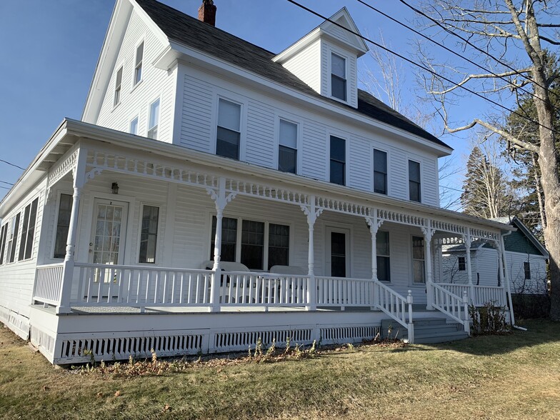 Building Photo - 17 Steamboat Ave