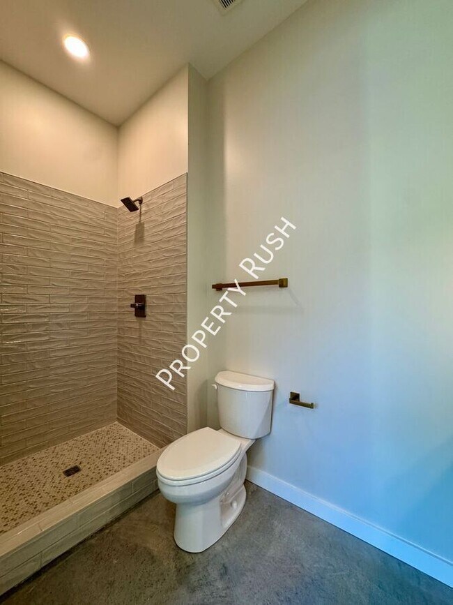 Building Photo - 1857 Zeta Way