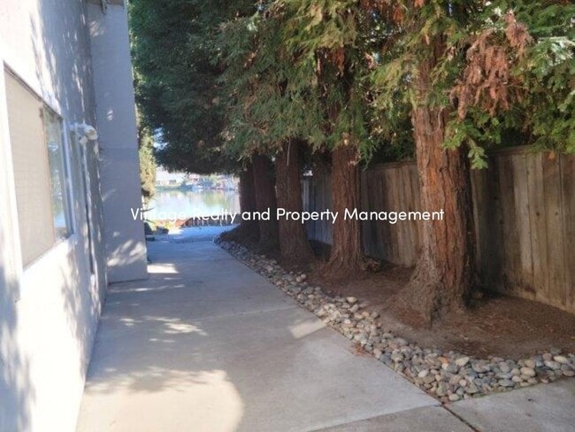 Building Photo - Available Soon! Very Nice 3 Bedroom Home!!!