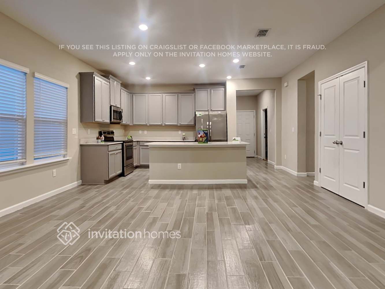 Building Photo - 9754 Lovage Ln