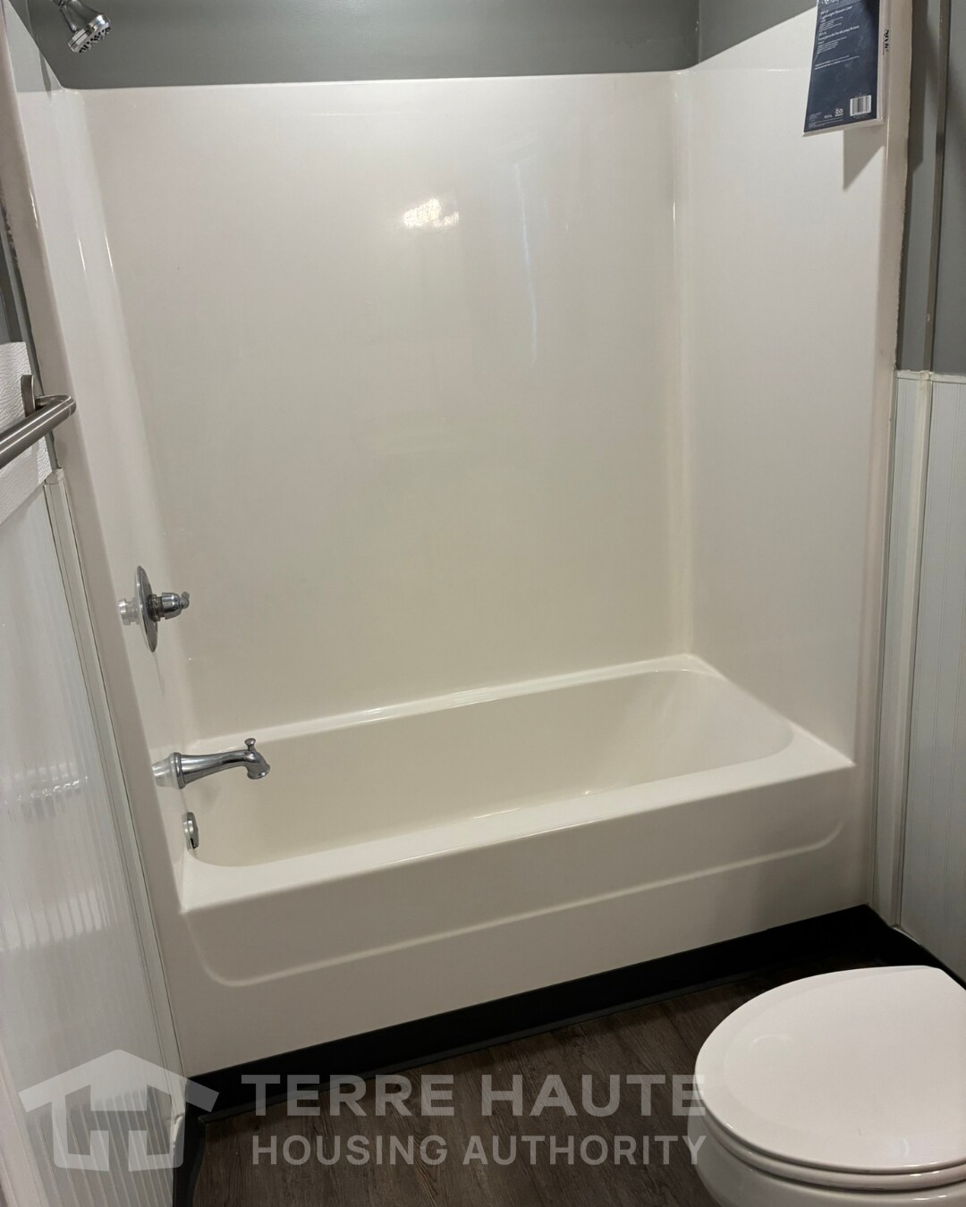 Bathroom 2 View 3 - 1309 3rd Ave