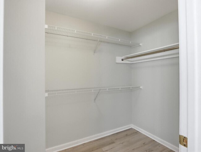 Building Photo - 8 Quails Nest Ct