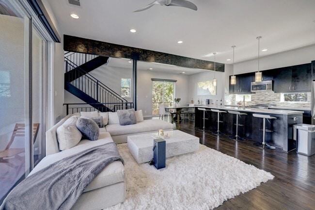 Building Photo - 1401 Fairview St