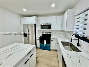 Building Photo - 4131 NW 11th Pl