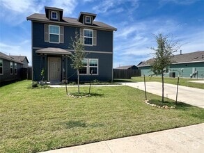 Building Photo - 519 Thunderstorm Ave