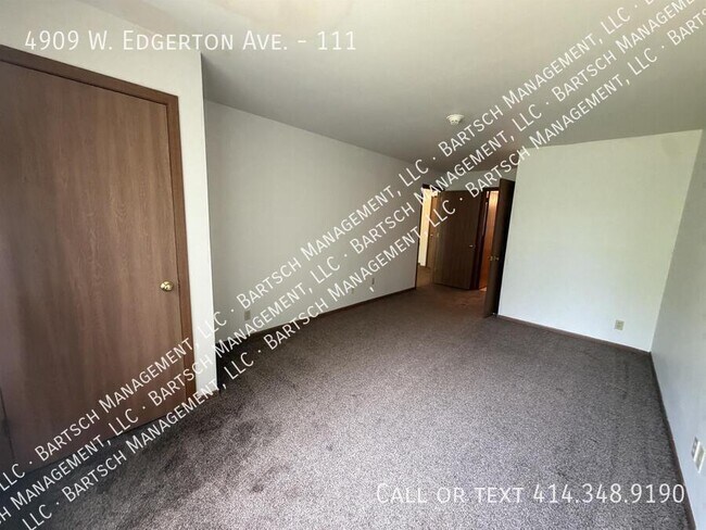 Building Photo - 4909 W Edgerton Ave