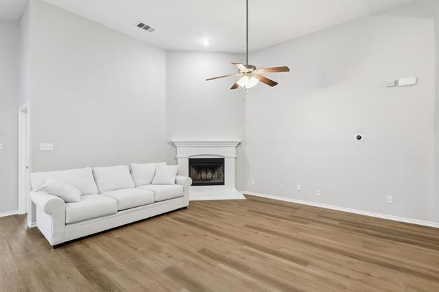 Building Photo - 10260 Los Barros Trail