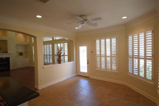 Building Photo - 12210 Santa Fe Springs Ct