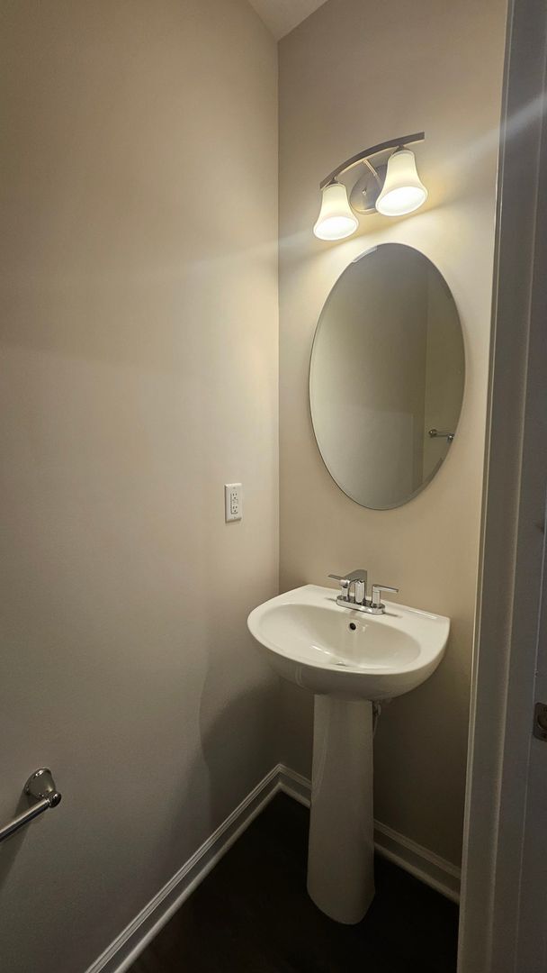 Building Photo - Brand new 3BR Townhome in Charlotte
