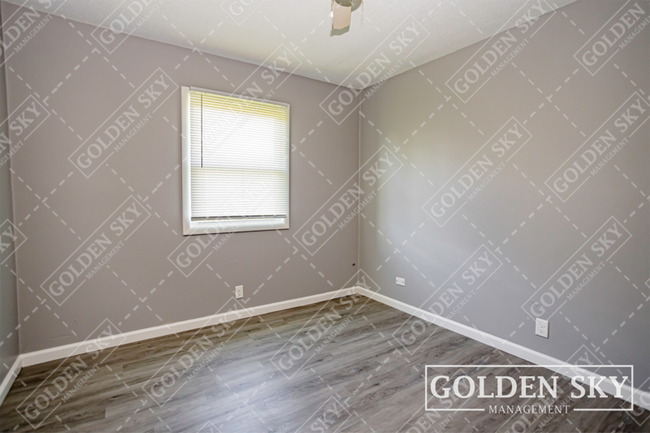 Building Photo - 111 S Keystone Cir