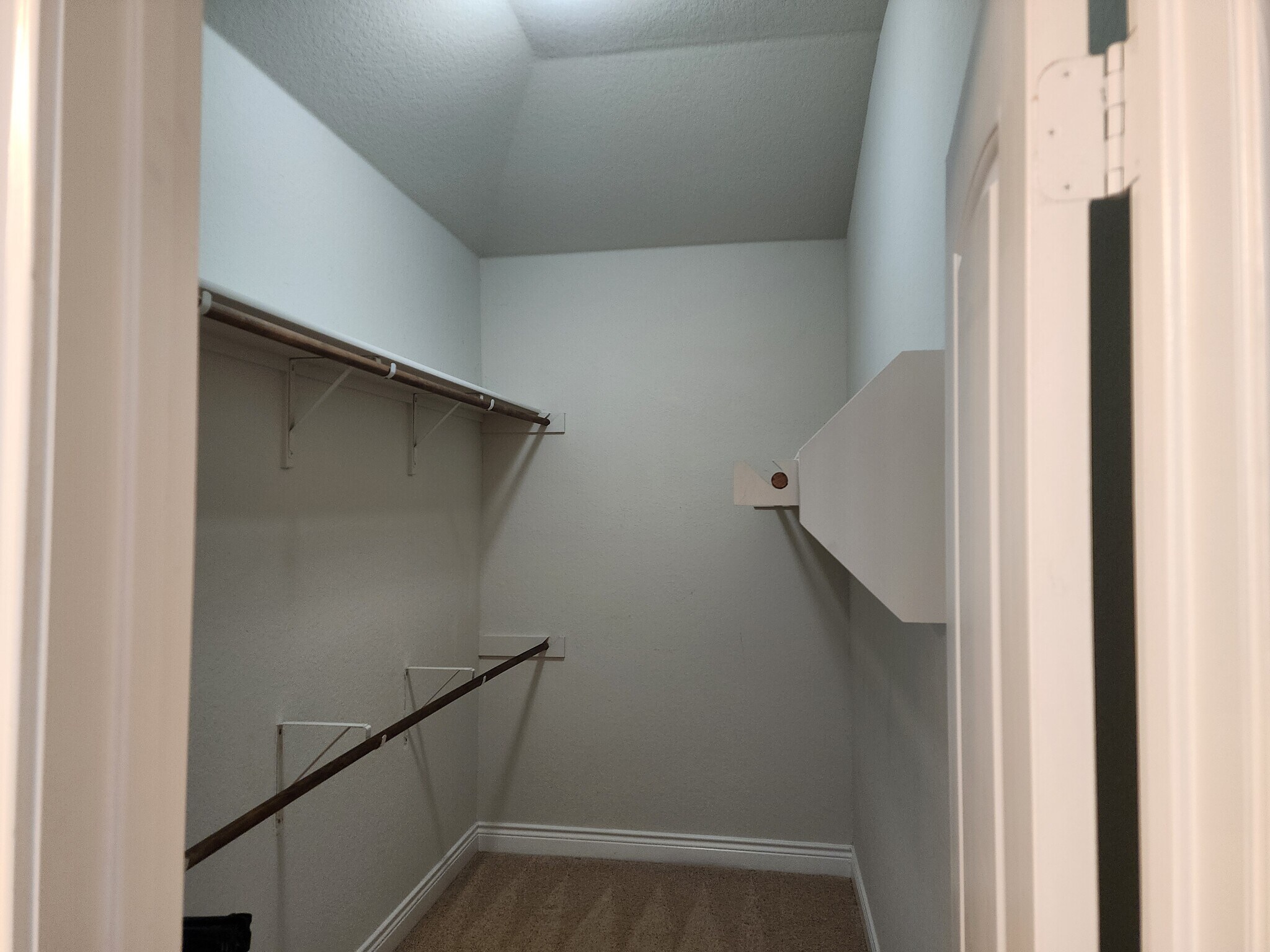 Building Photo - 27423 Paraiso Sands