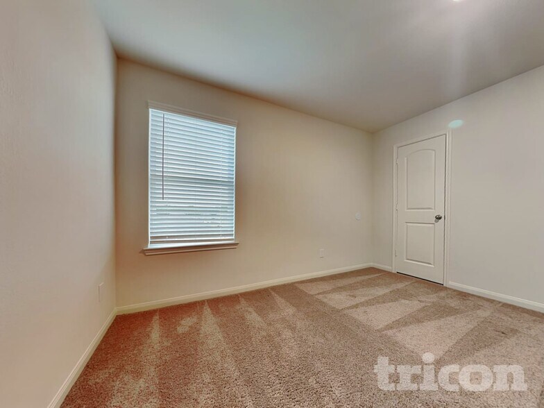 Building Photo - 21108 Titian Dr.