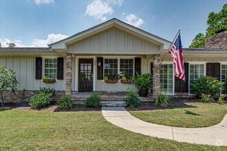 Building Photo - COMPLETELY FURNISHED EXECUTIVE RENTAL