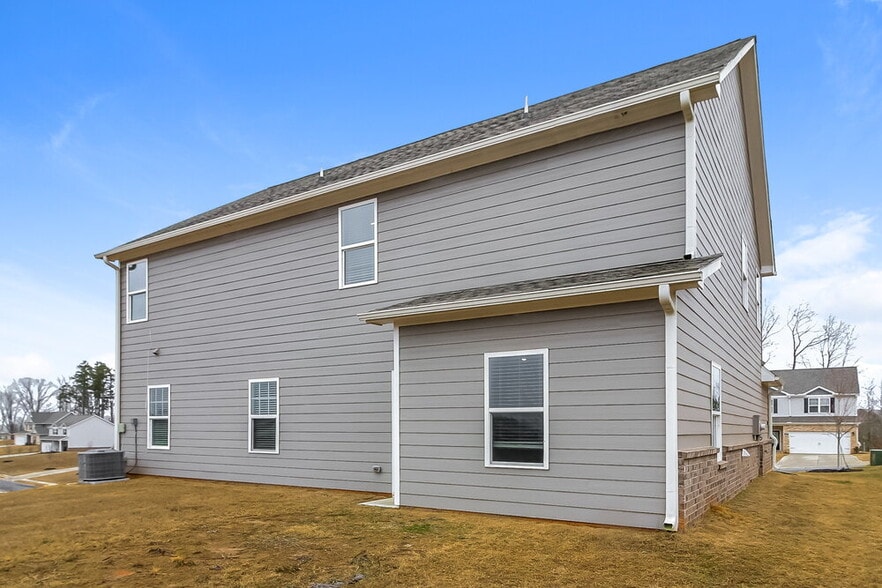 Building Photo - 445 Samara Ct