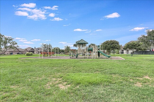 Building Photo - 7938 Fort Griffen Dr