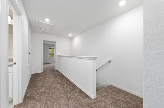 Building Photo - 2810 Raindrop Run St