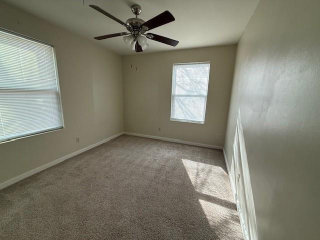 Building Photo - 806 Redwood Dr