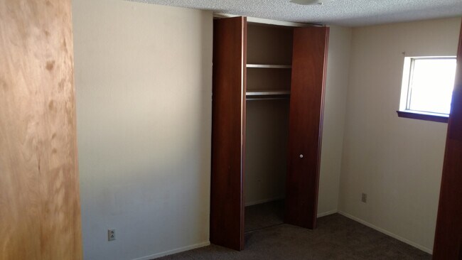 Building Photo - LCO Rentfrow