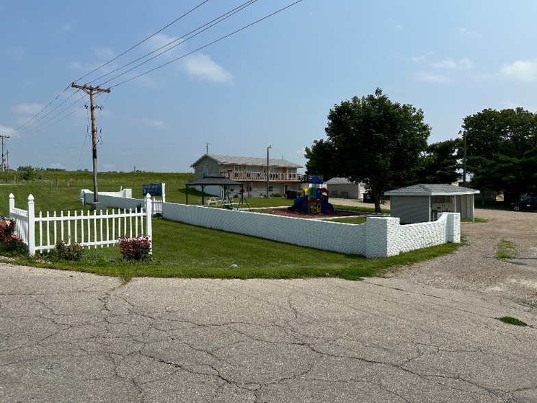 Building Photo - 2552 Smith Ave