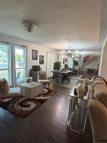 Building Photo - 8044 Woodhue Cir