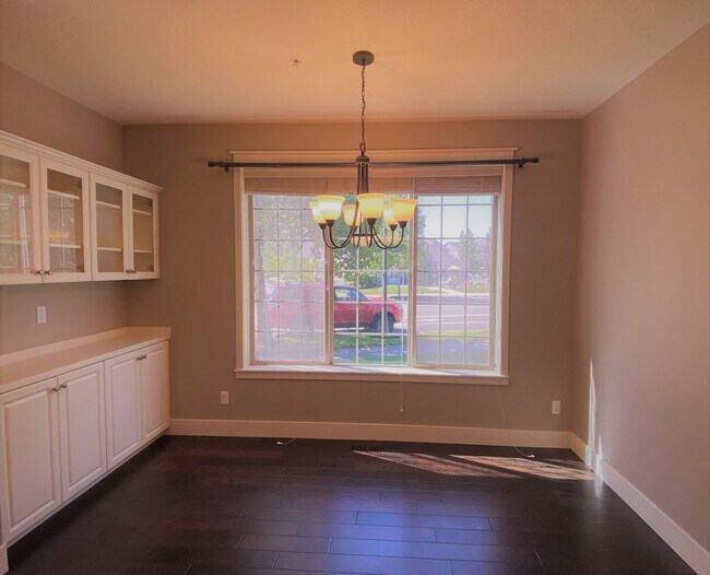 Building Photo - 28839 SW Costa Cir W