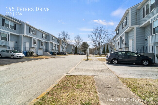 Building Photo - 145 Peters Dr