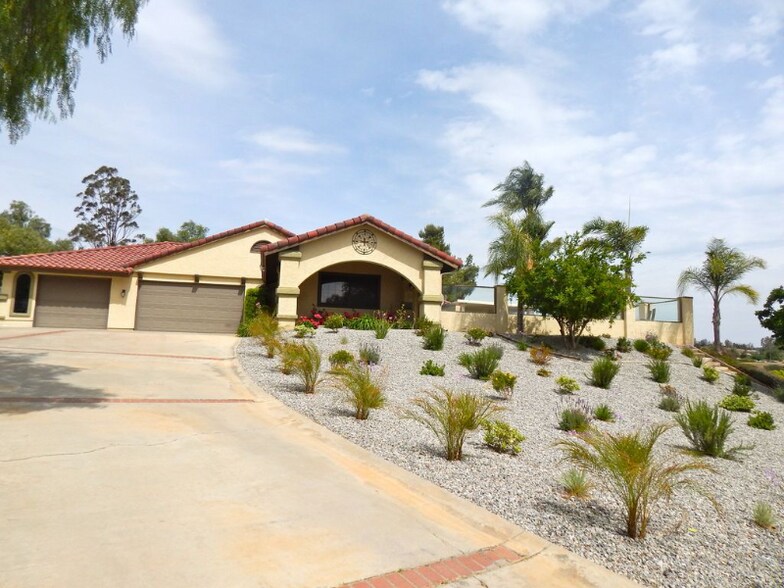 Building Photo - 38580 Ganson Pl