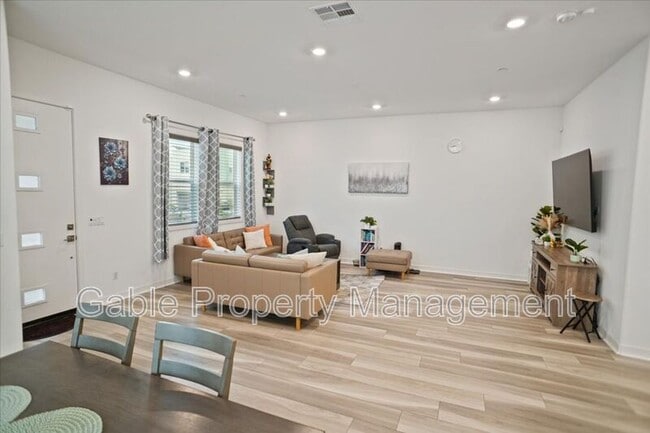 Building Photo - 27513 N Feathery Cassia Way