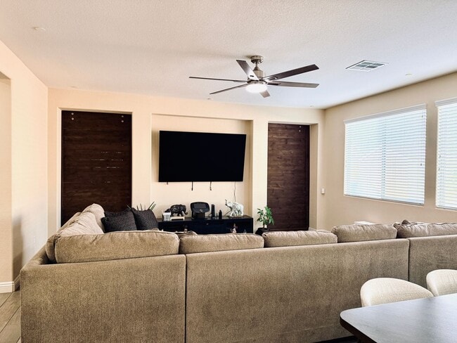 Building Photo - Coming Soon-Beautiful Home in El Dorado Gated Community!