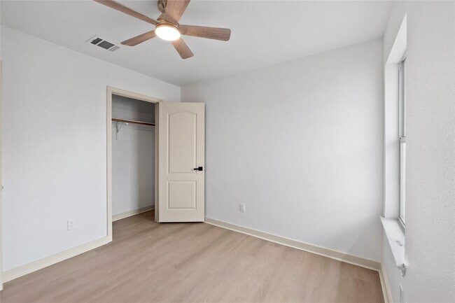 Building Photo - 11341 Church Canyon Dr