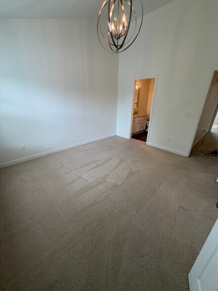 Additional view of bedroom 1 - 2017A Beech Ave