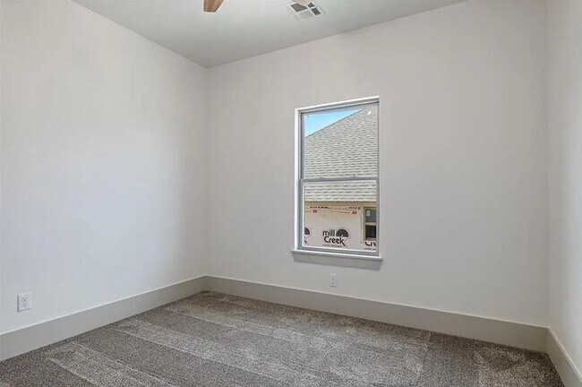 Building Photo - 11628 NW 105th St