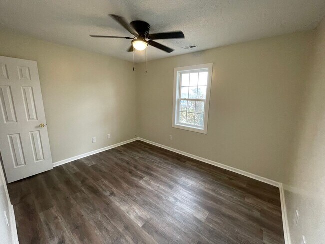 Building Photo - 3703 Lear Ct NW