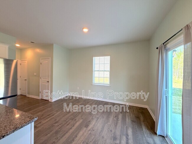 Building Photo - 347 Carolina Hemlock Dr