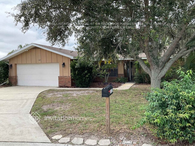 Building Photo - 1827 76th St W