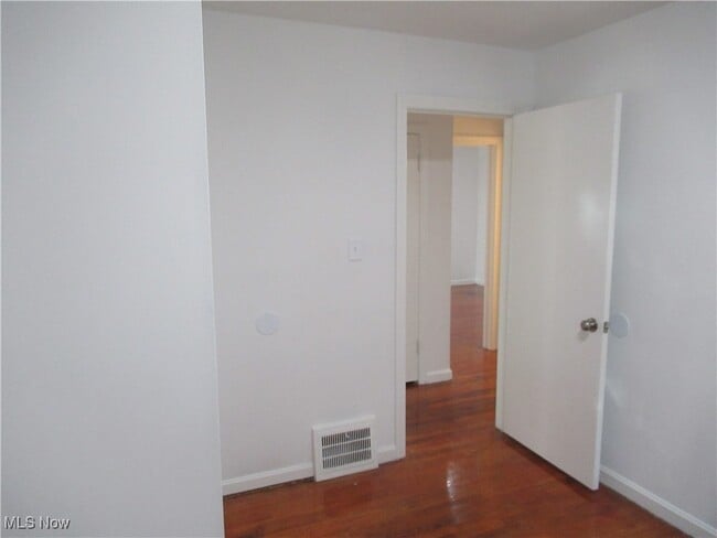 Building Photo - 311 Columbus St