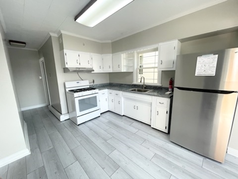 Primary Photo - 87 Avenue C