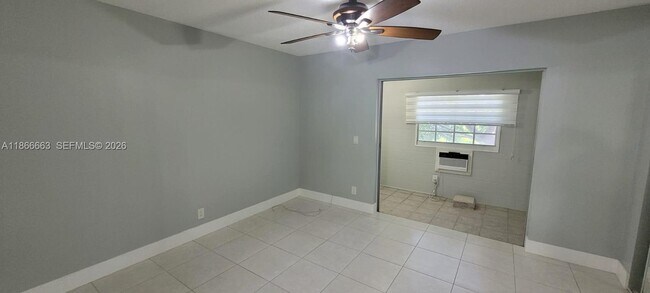 Building Photo - 202 Canterbury I