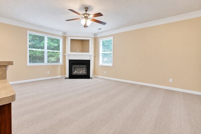 Building Photo - 7065 Blairs View Dr