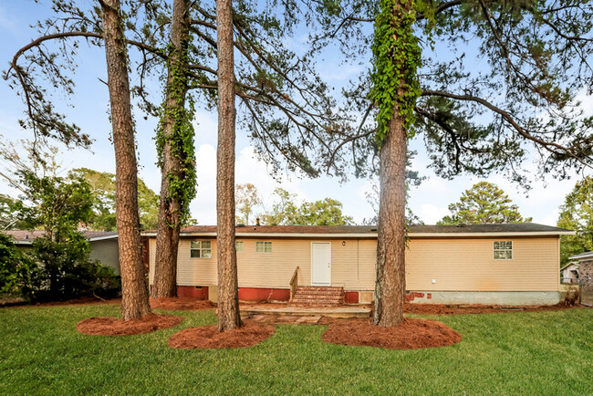 Building Photo - Convenient Ranch Home in Pearl, MS