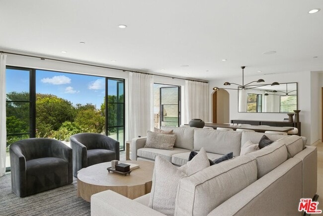 Building Photo - 6326 Trancas Canyon Rd