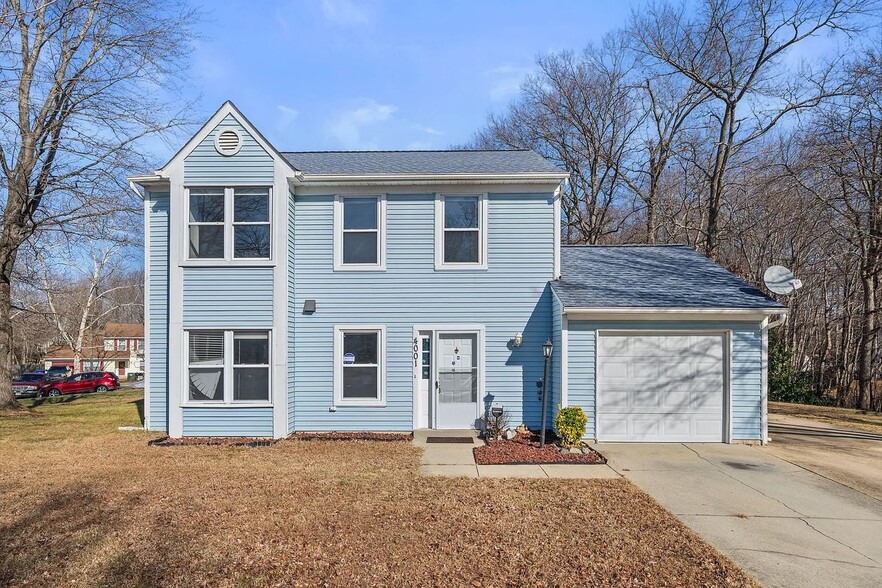 Building Photo - 4001 Bittern Ct