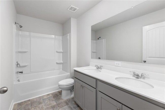 Building Photo - 5370 Swan Ln