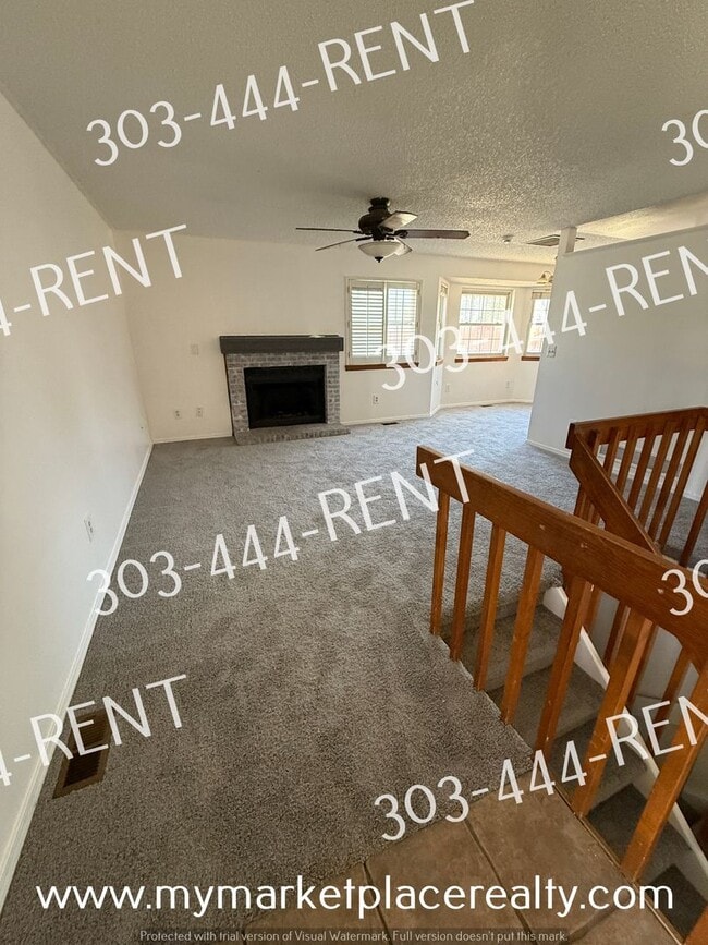 Building Photo - 3 Bedroom, 2 Bathroom in Denver! Coming Soon!