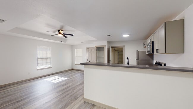 Building Photo - 324 Old Timers Rd