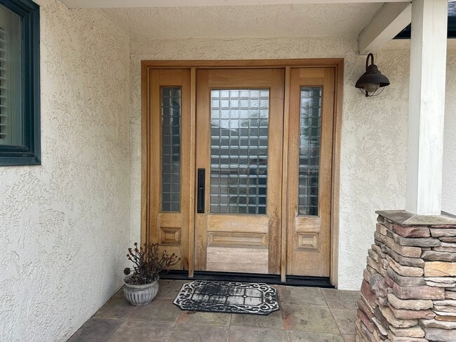 Building Photo - Upscale Morro Bay home with great views