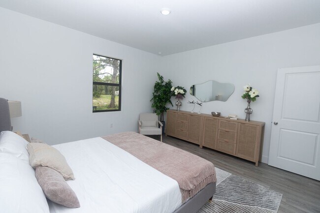 Building Photo - Brand-New Single-Family Home for Rent