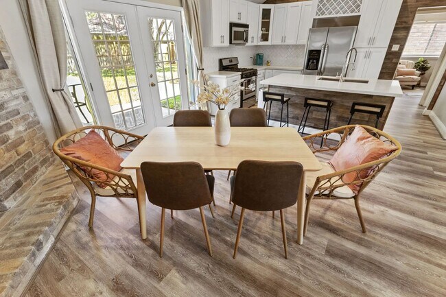 Building Photo - 20082 N Pecos Valley Trail